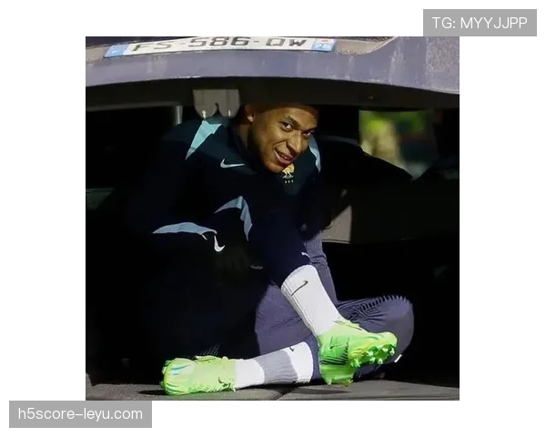 姆巴佩迎赛季关键期，舆论压力下表现引关注