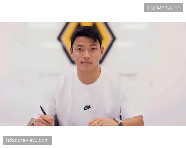 狼队官宣续约黄喜灿，期待新赛季再创精彩表现