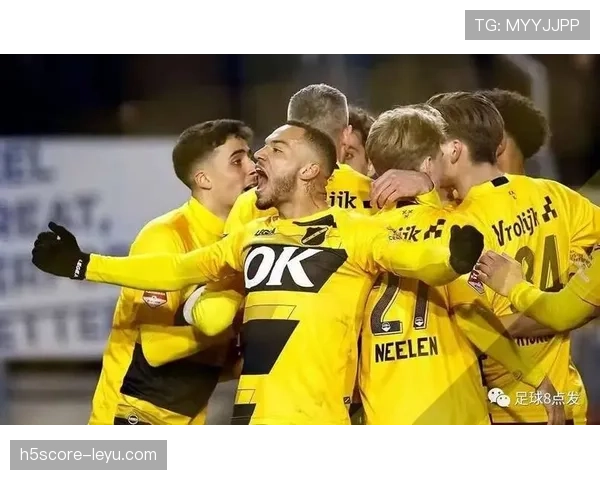 费耶诺德进攻套路引领战术新潮流，革新打法助力球队稳健取胜