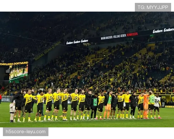 多特蒙德德甲首战表现稳健，全力冲击赛季开门红