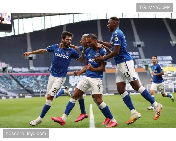 纽卡斯尔引进新星，阵容实力跃升引热议