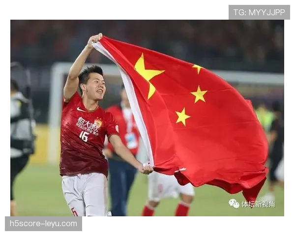 拉菲尼亚本赛季进球飙升表现稳健，关键作用引球迷热议